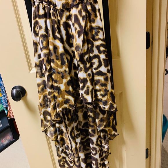 Show me your mumu cheetah dress - Picture 3 of 5